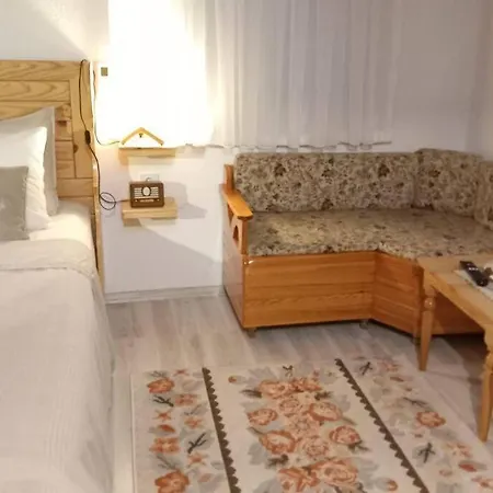 Eden Garden Olive House Holiday home *